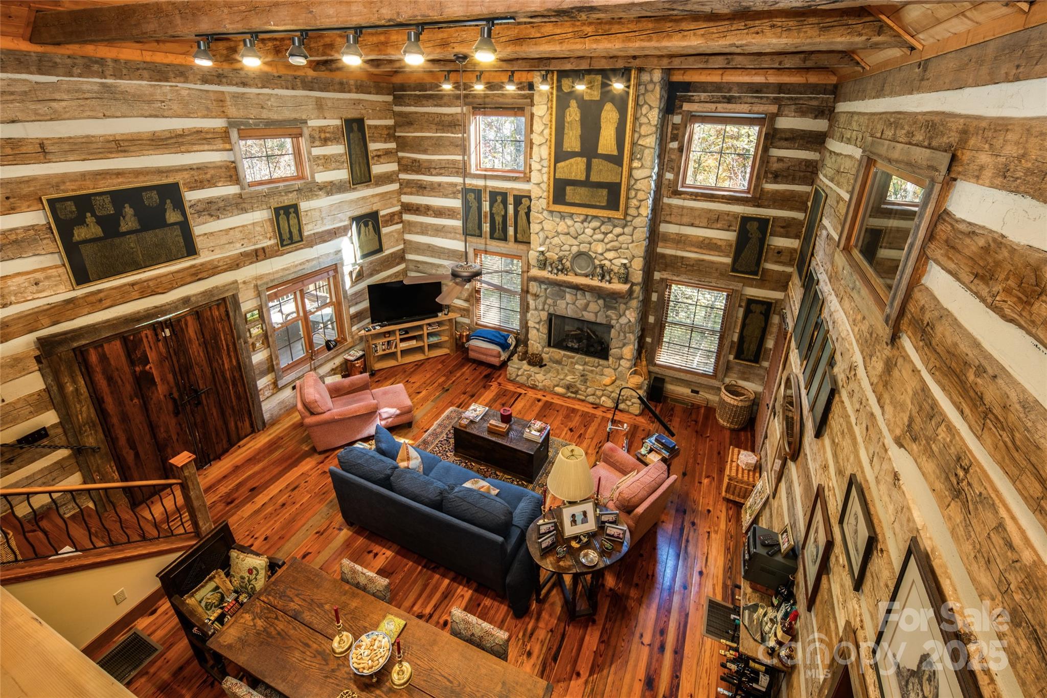 Pinnacle Falls - Residential