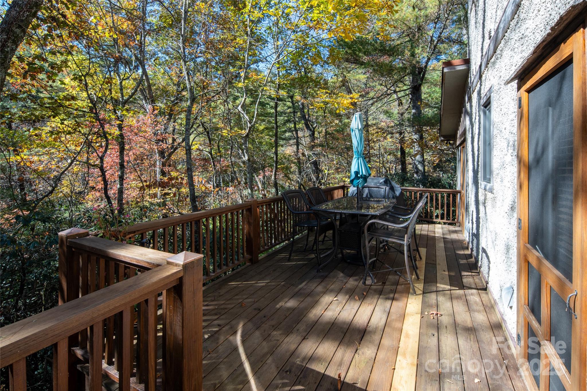 Pinnacle Falls - Residential