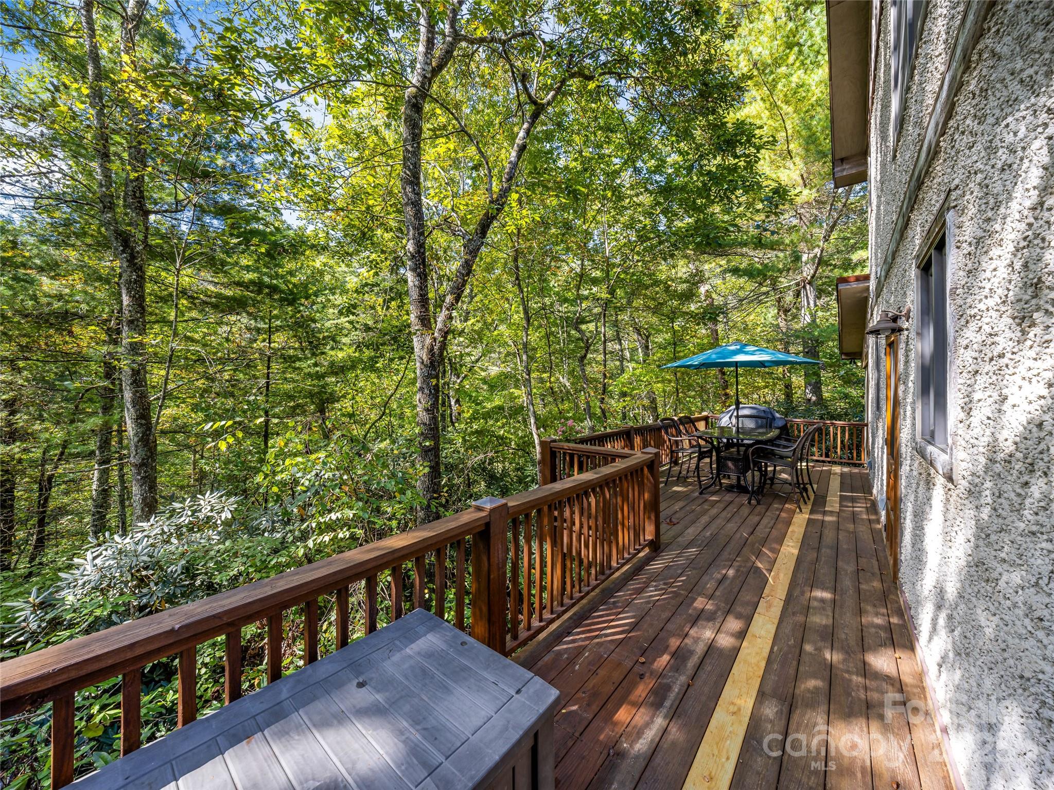 Pinnacle Falls - Residential