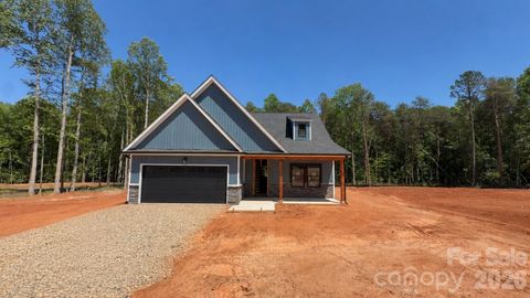 Photo of 319 Lake Farm Drive, Salisbury, NC 28146 (MLS # 4383529)