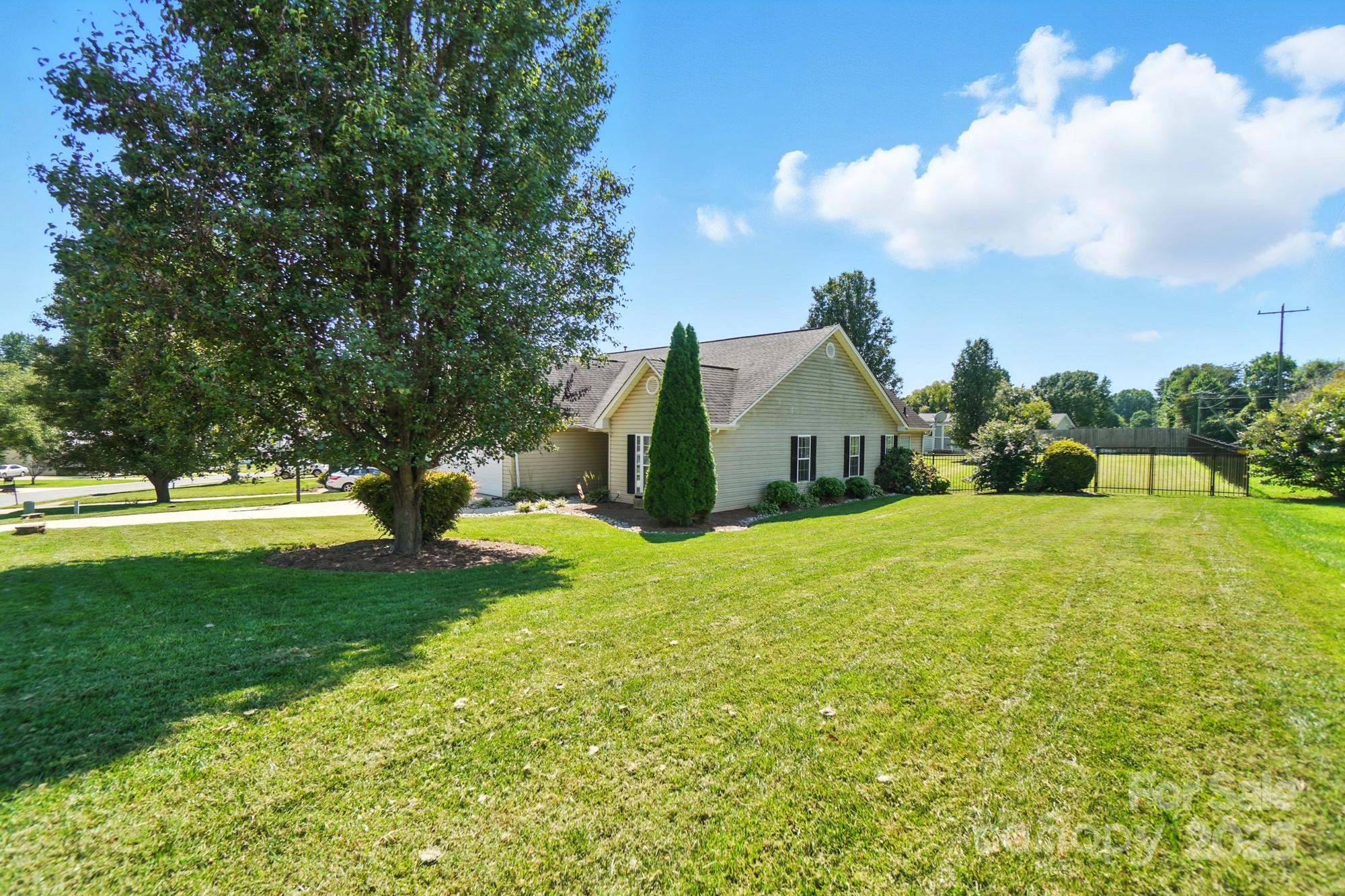 Huntington Forest - Residential