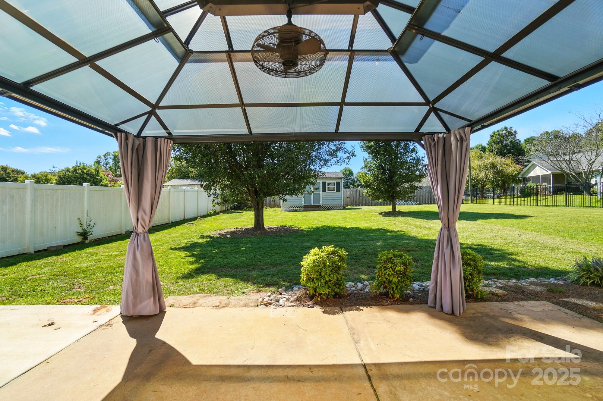 Huntington Forest - Residential