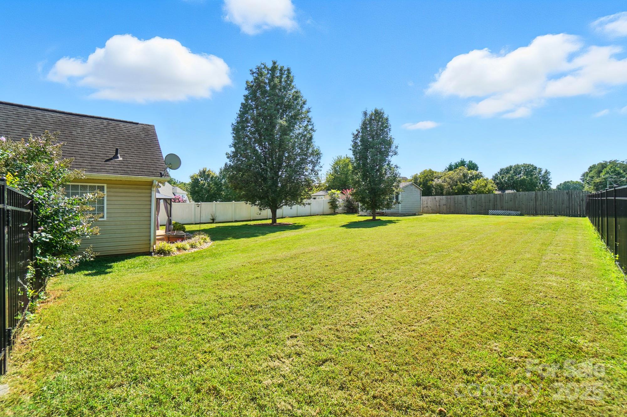 Huntington Forest - Residential