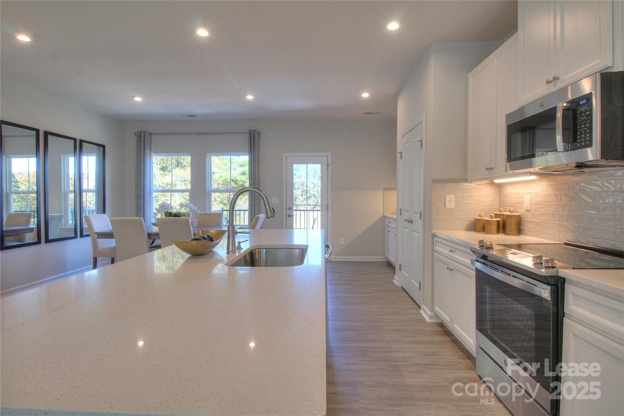 Stone Creek Townhomes - Residential Lease