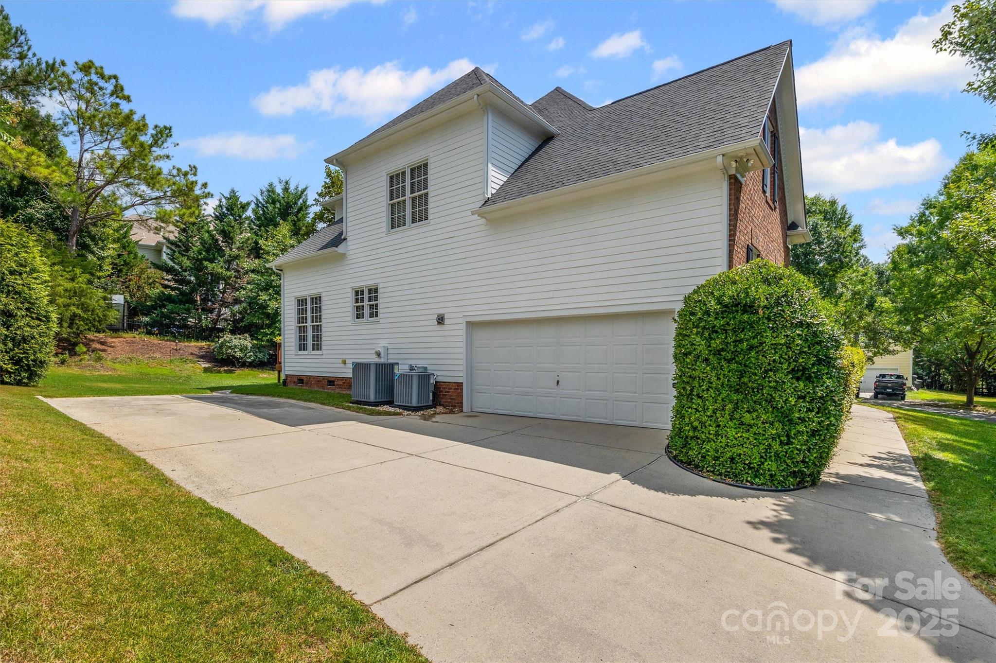 Lake Shore - Residential