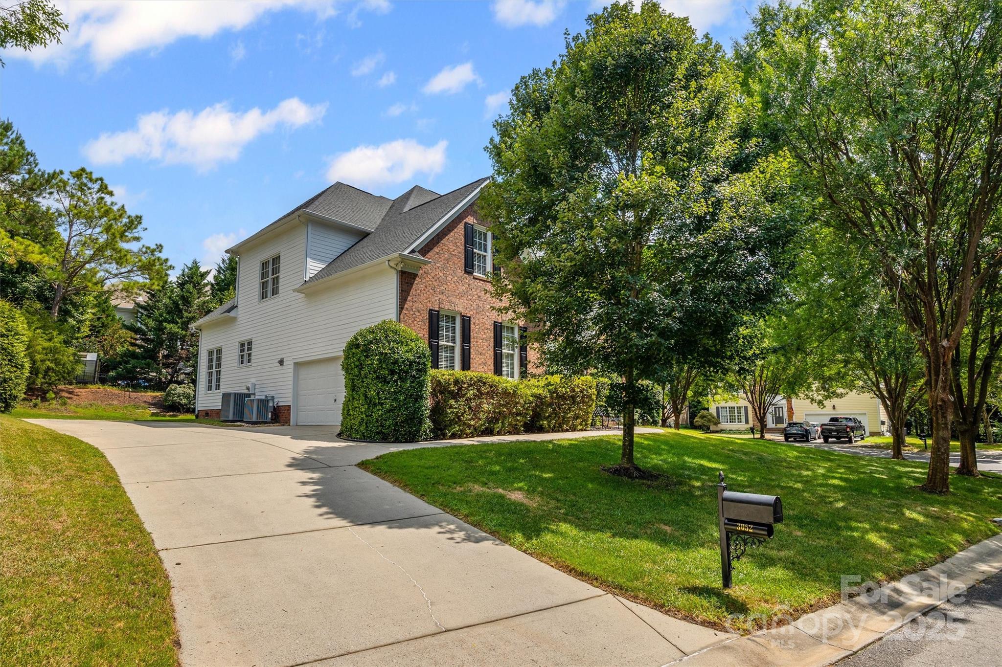 Lake Shore - Residential