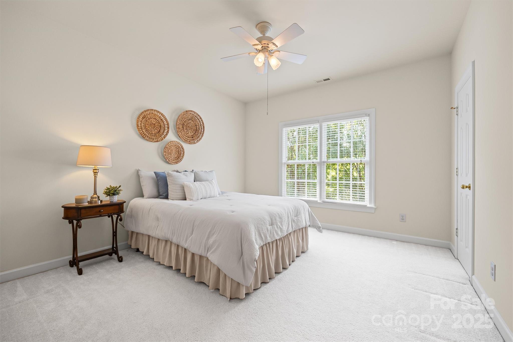 Lake Shore - Residential