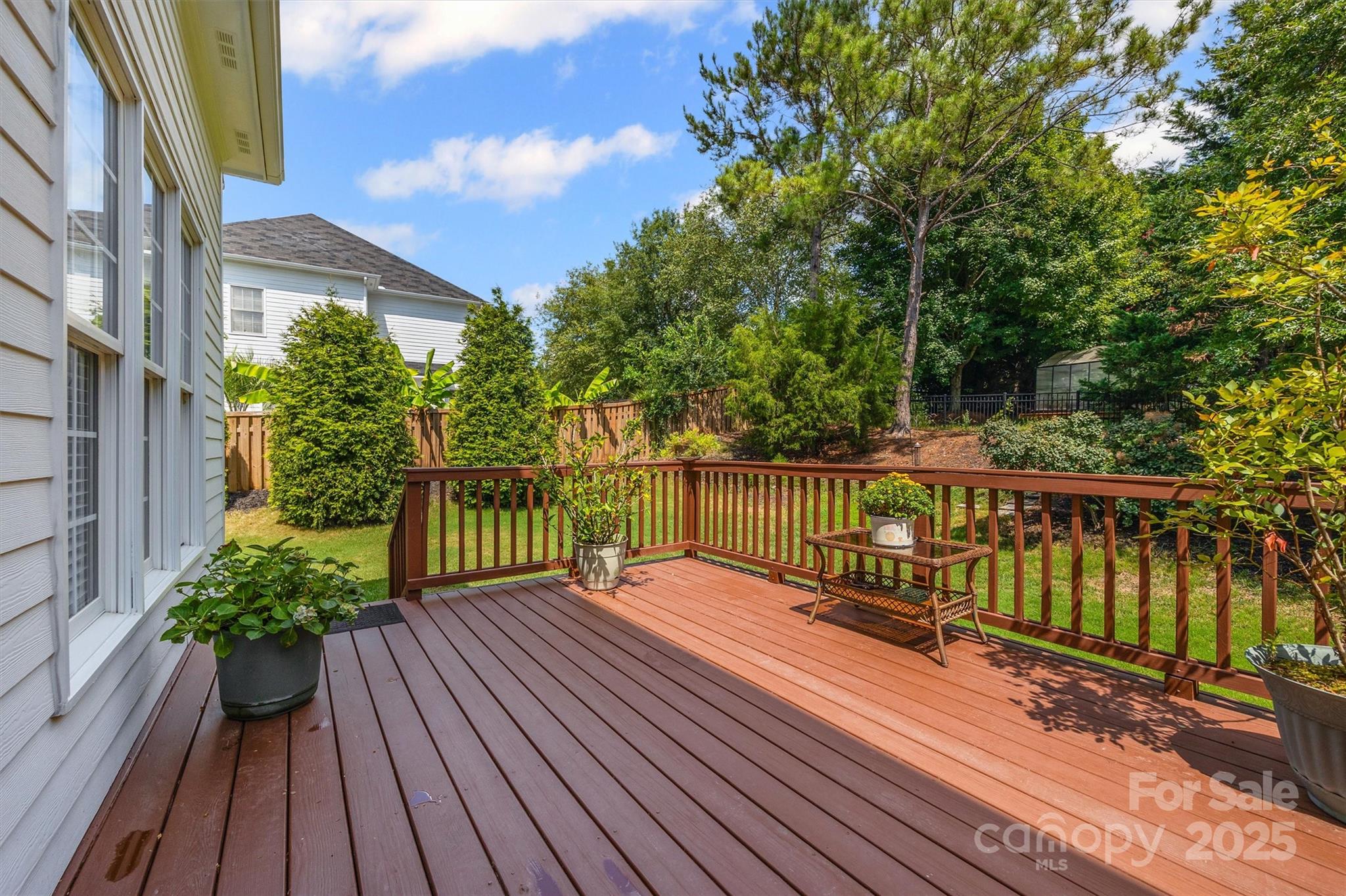 Lake Shore - Residential