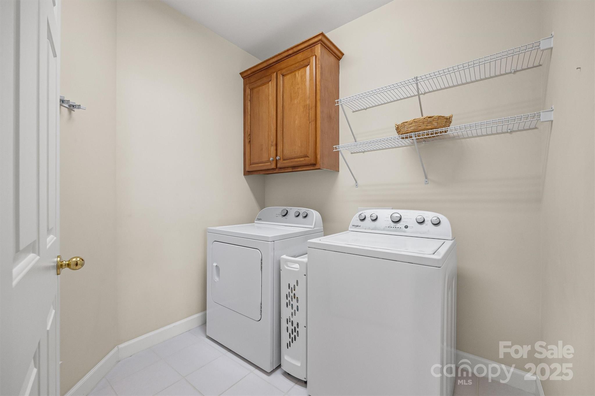 Lake Shore - Residential