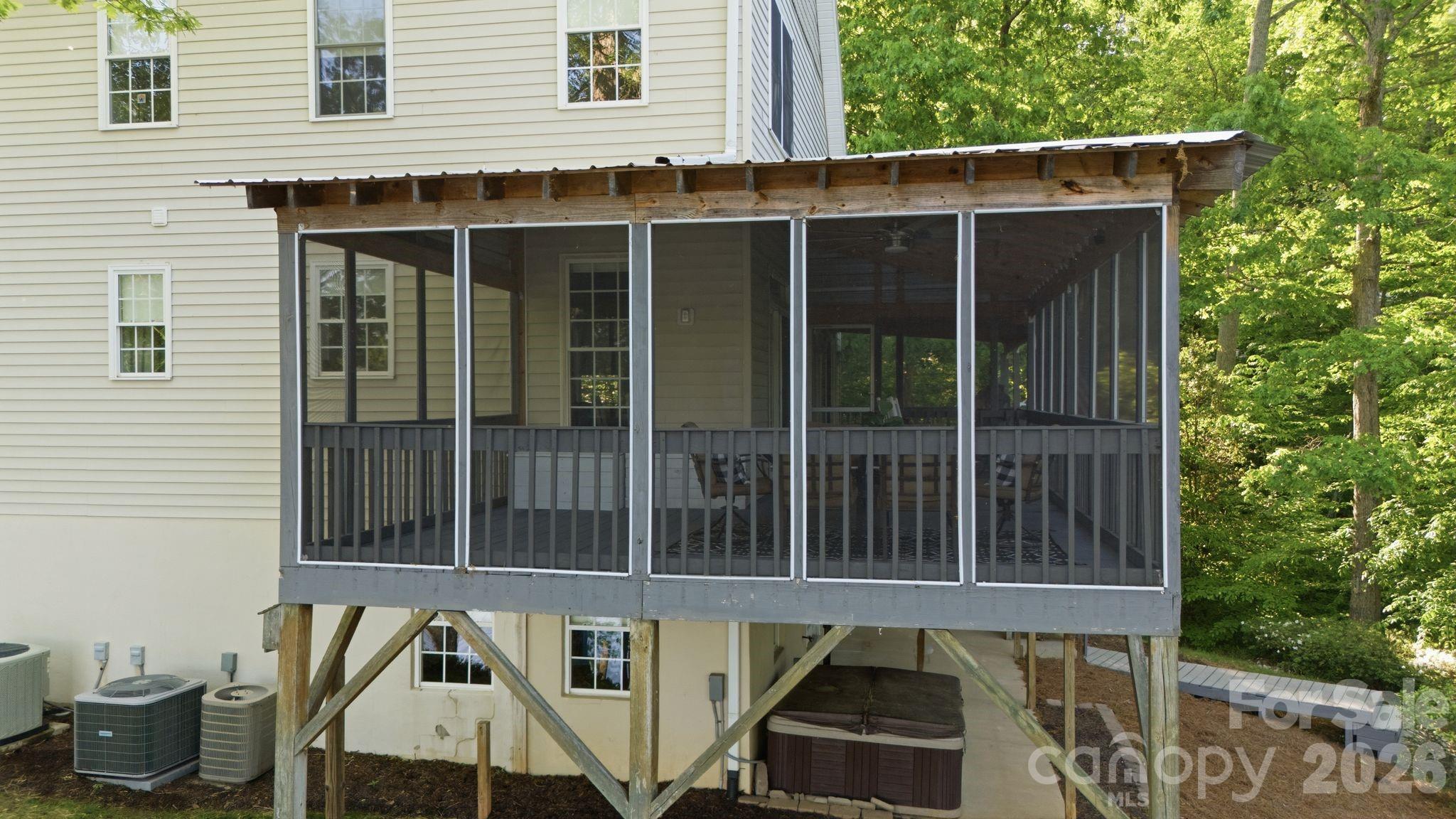Old Mountain Harbor - Residential