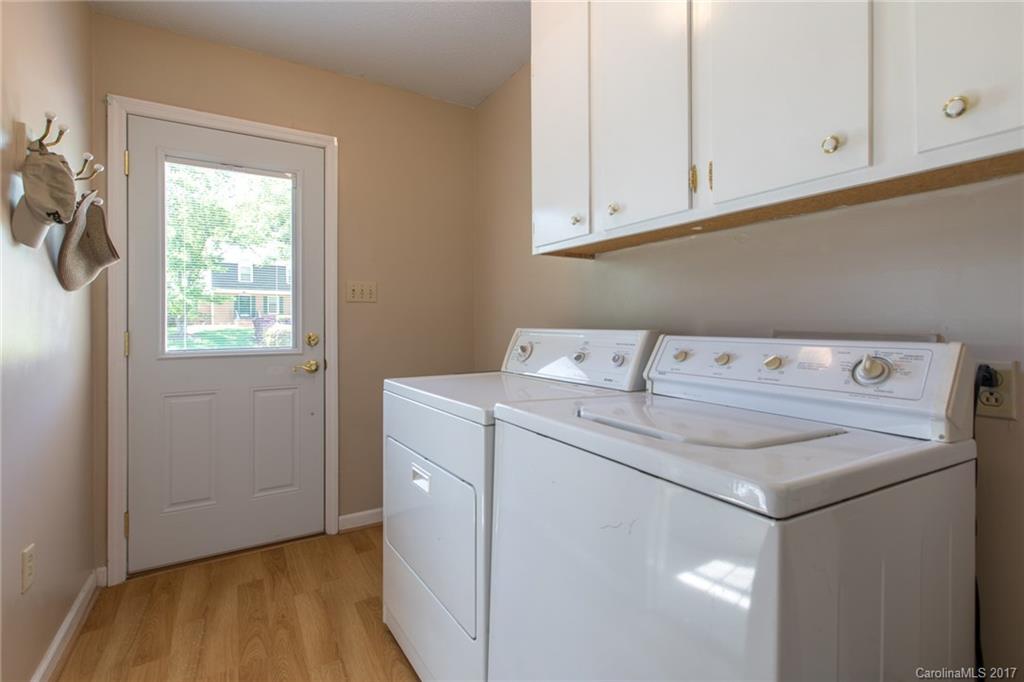 Candlewyck - Residential