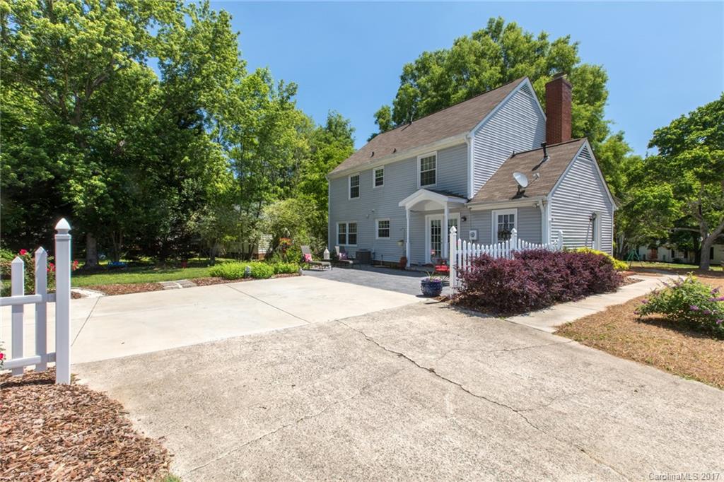 Candlewyck - Residential