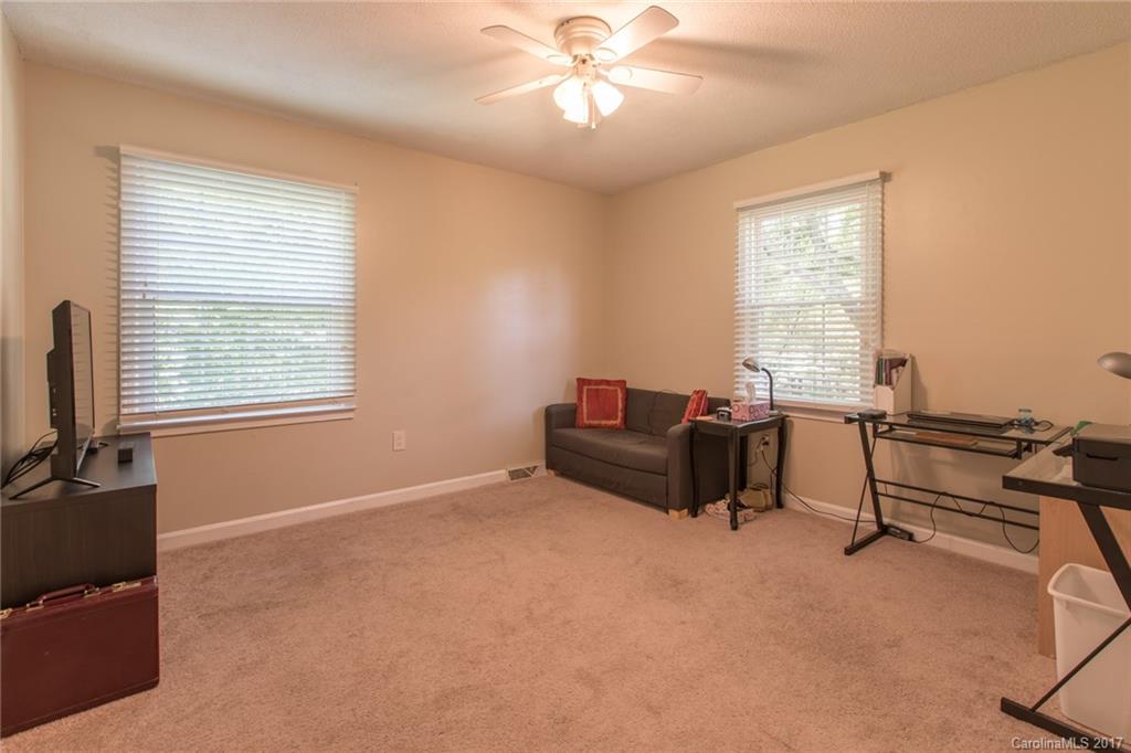 Candlewyck - Residential