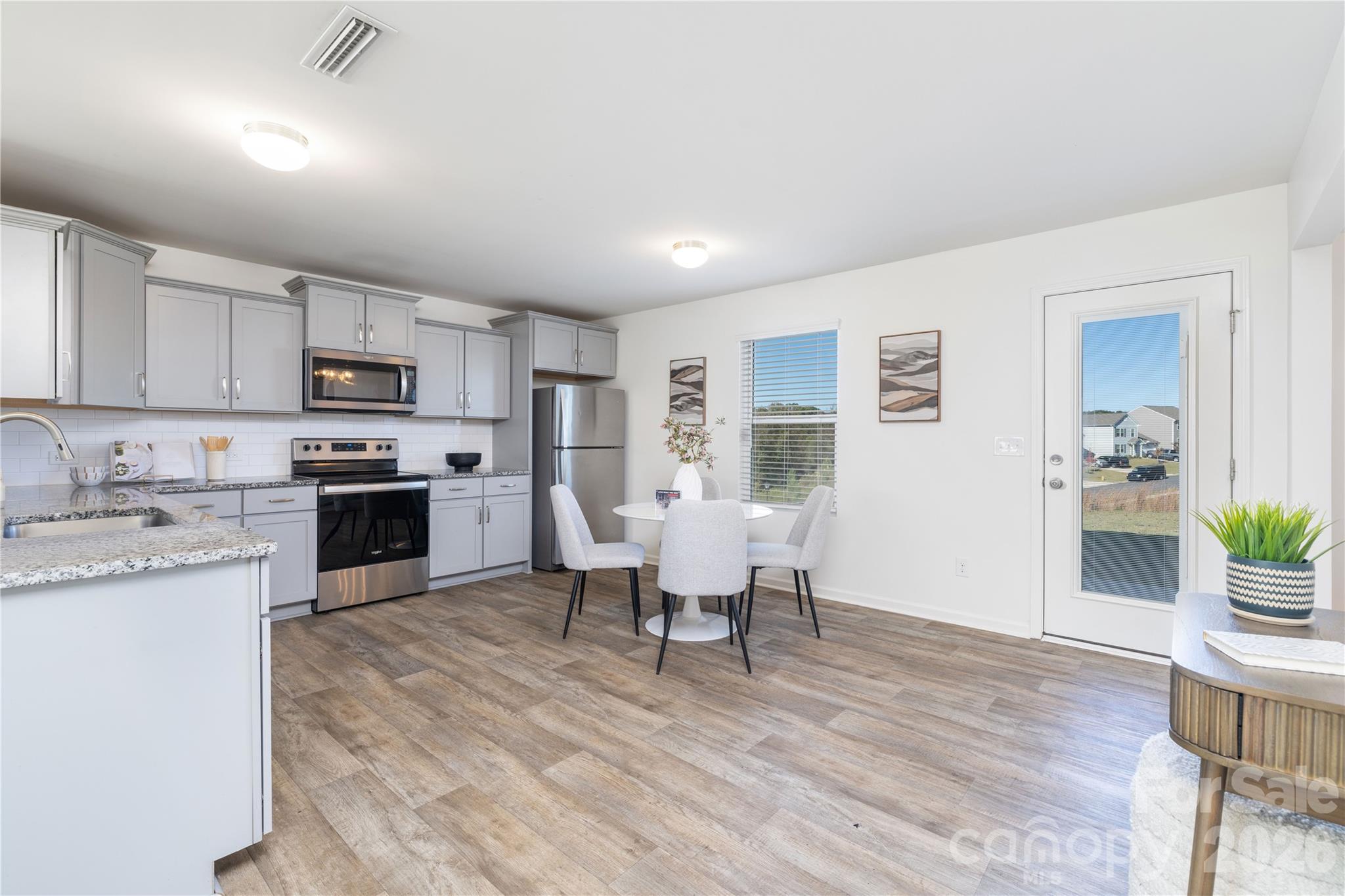 103 Galley Lane I206