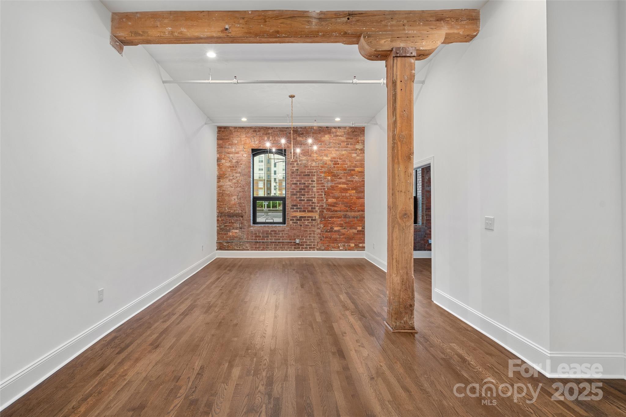 310 Arlington Avenue 219