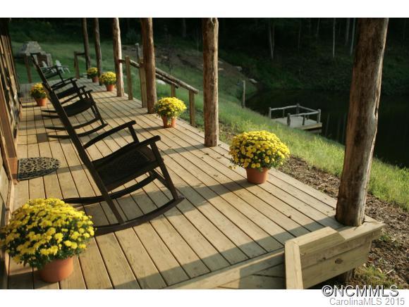 Mountain Traditions - Land