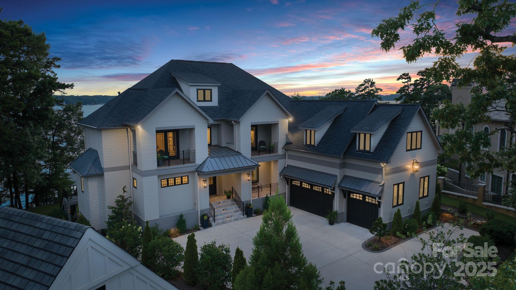 The Peninsula - Residential