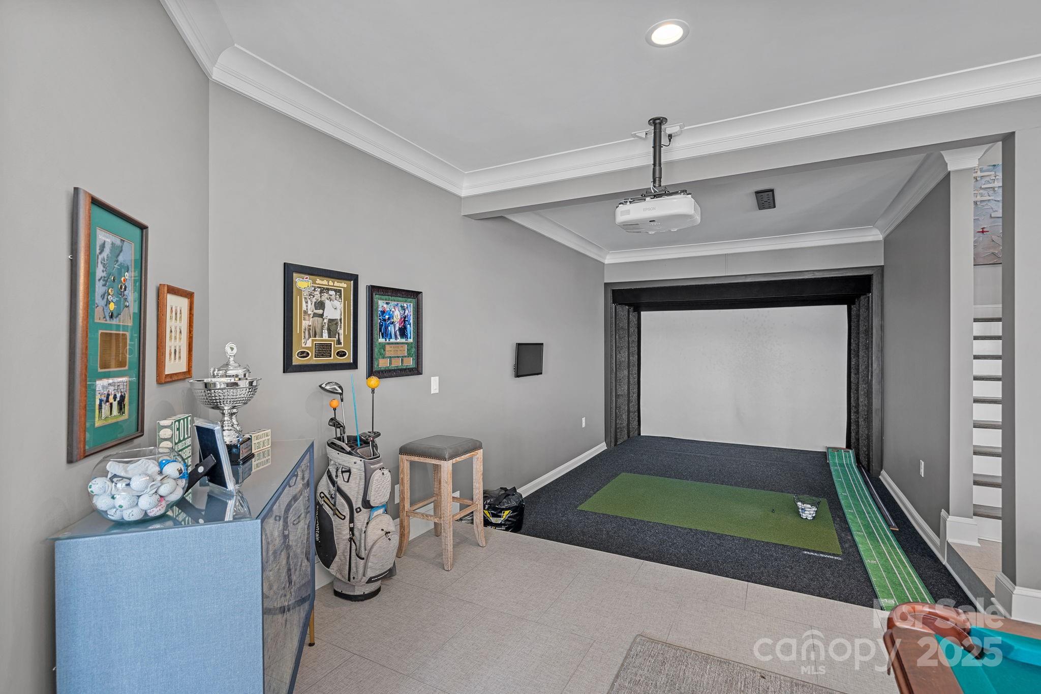 The Peninsula - Residential