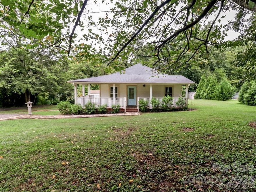 Welcome to this impeccably renovated ranch-style home, where modern luxury seamlessly blends with timeless charm. This residence boasts a complete array of modernized features, including upgraded flooring and appliances, all meticulously designed and competitively priced. Won't last long!