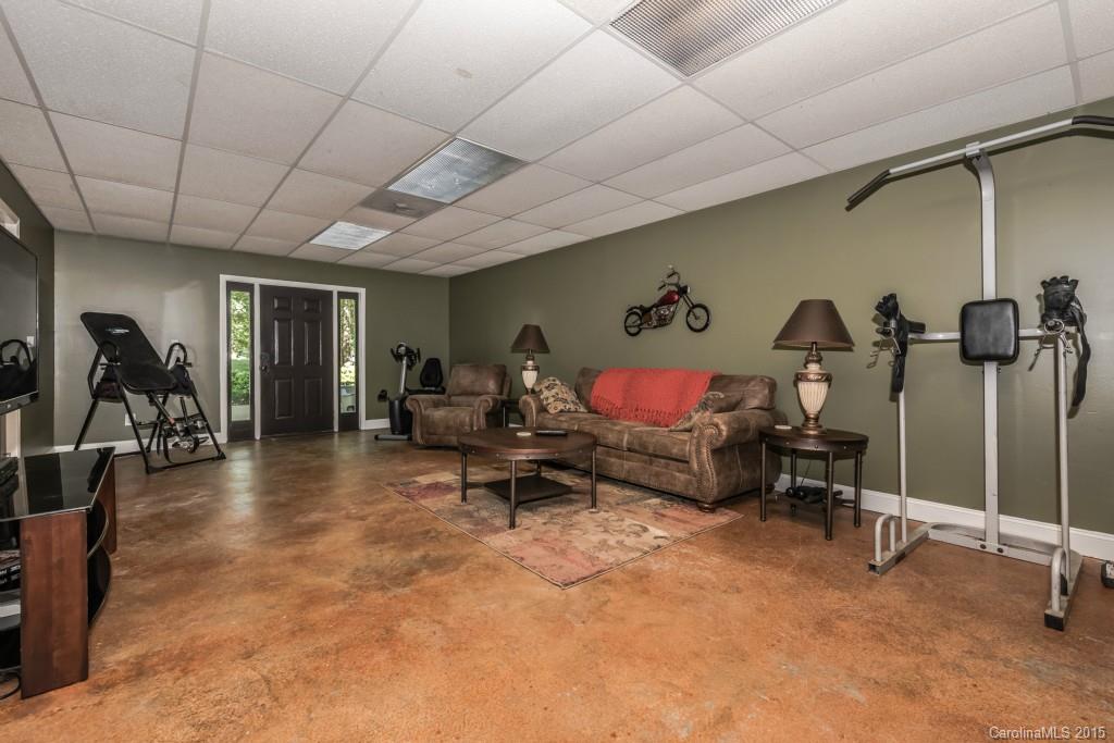 Hickory Lane - Residential