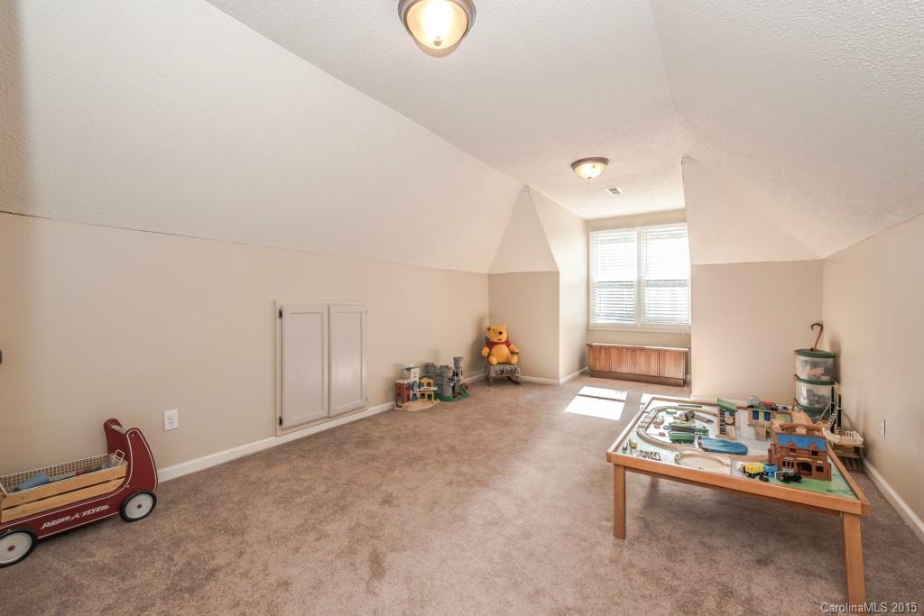 Hickory Lane - Residential