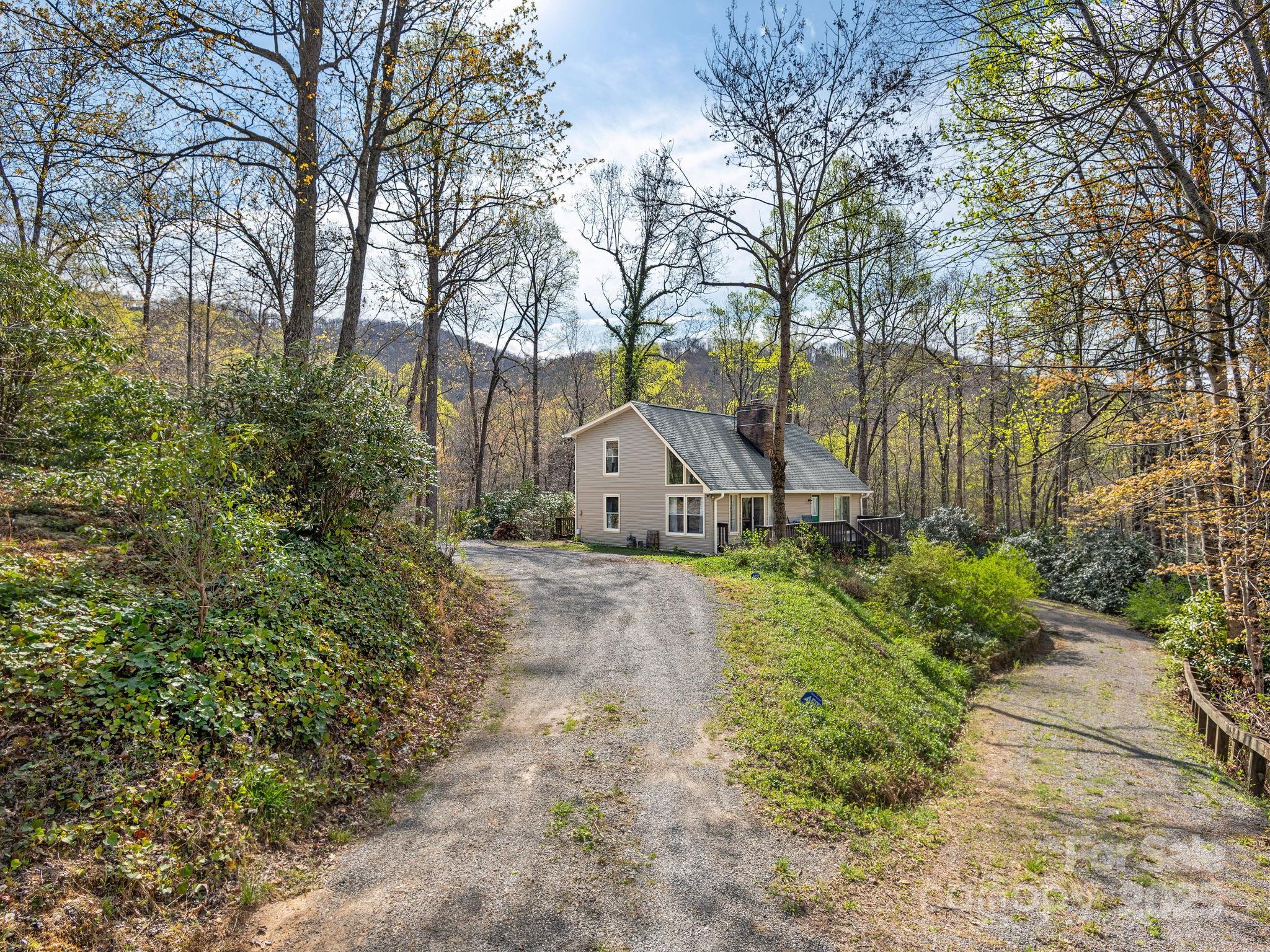 1469 Old Fort Road
