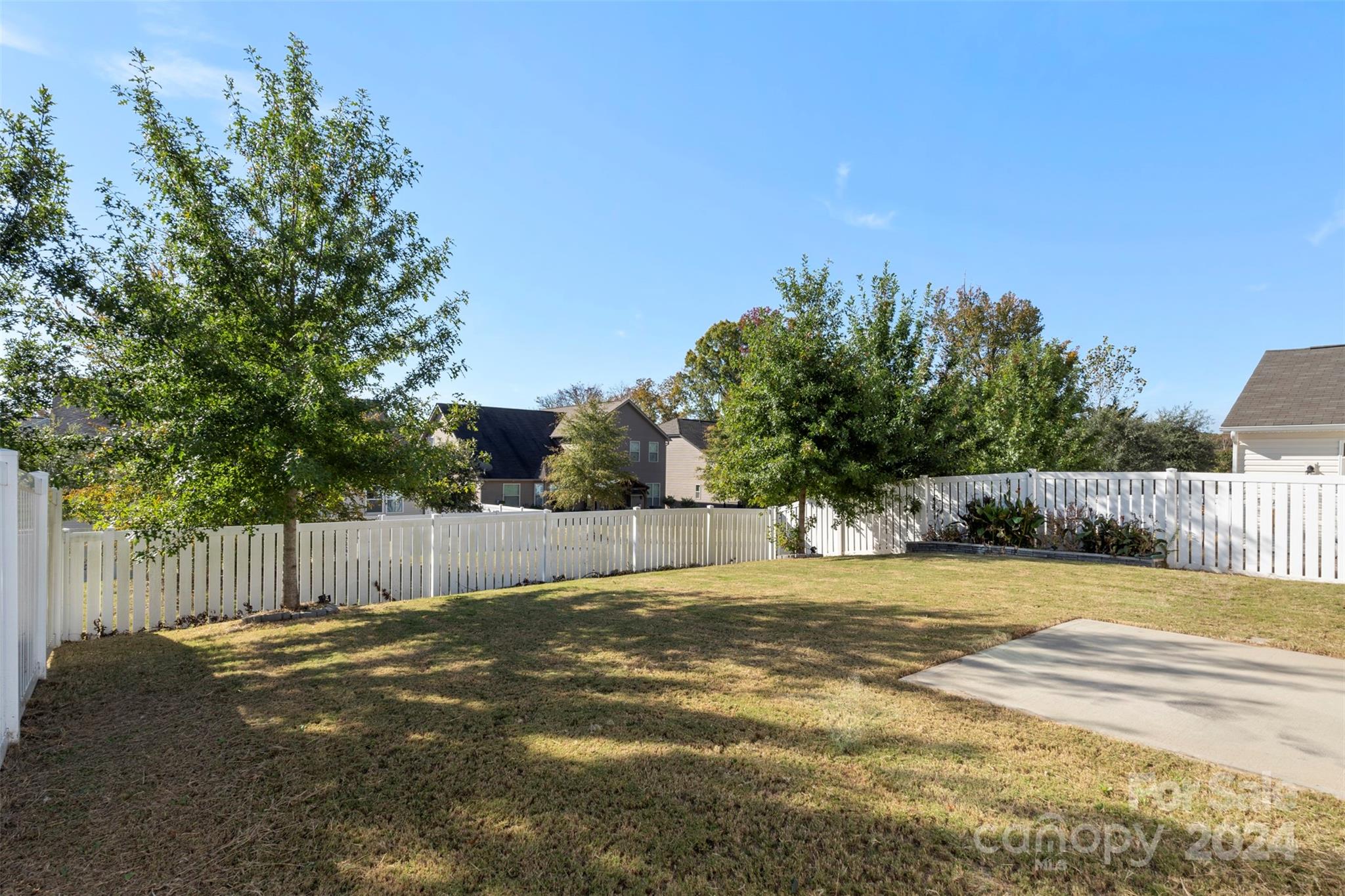 Kings Grove Manor - Residential