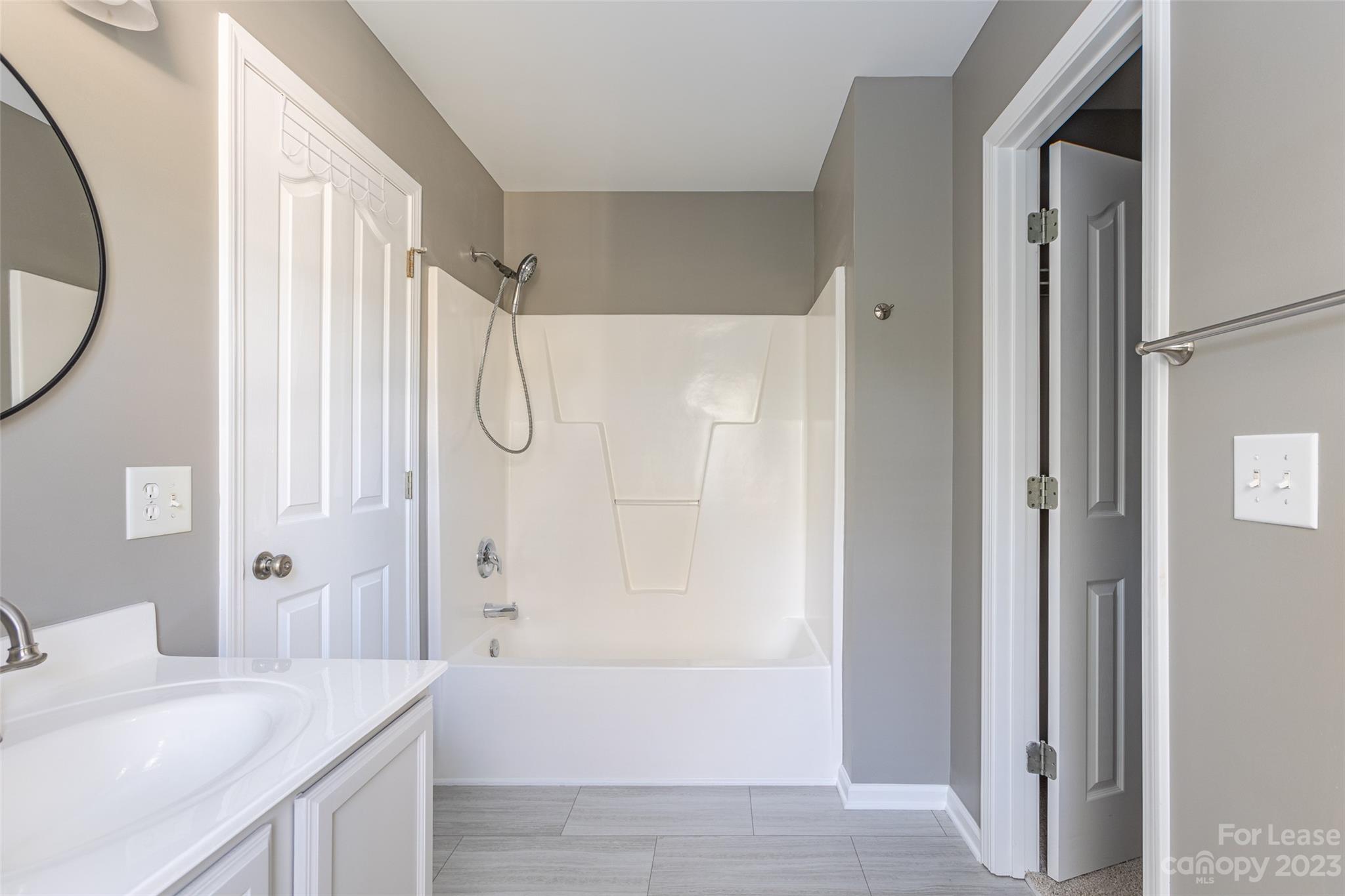 Steele Meadows - Residential Lease