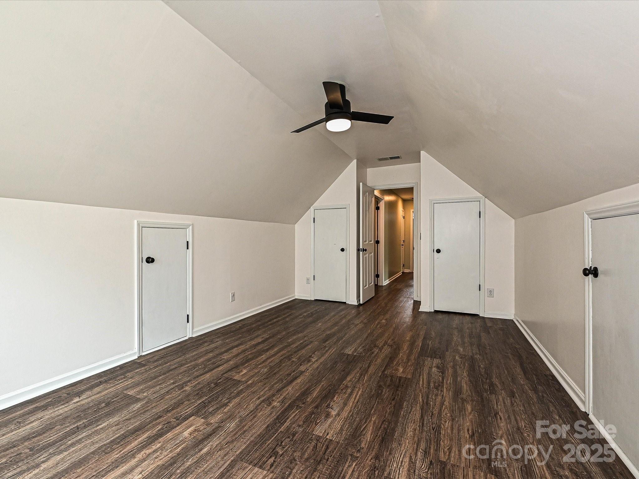 Davis Lake - Residential