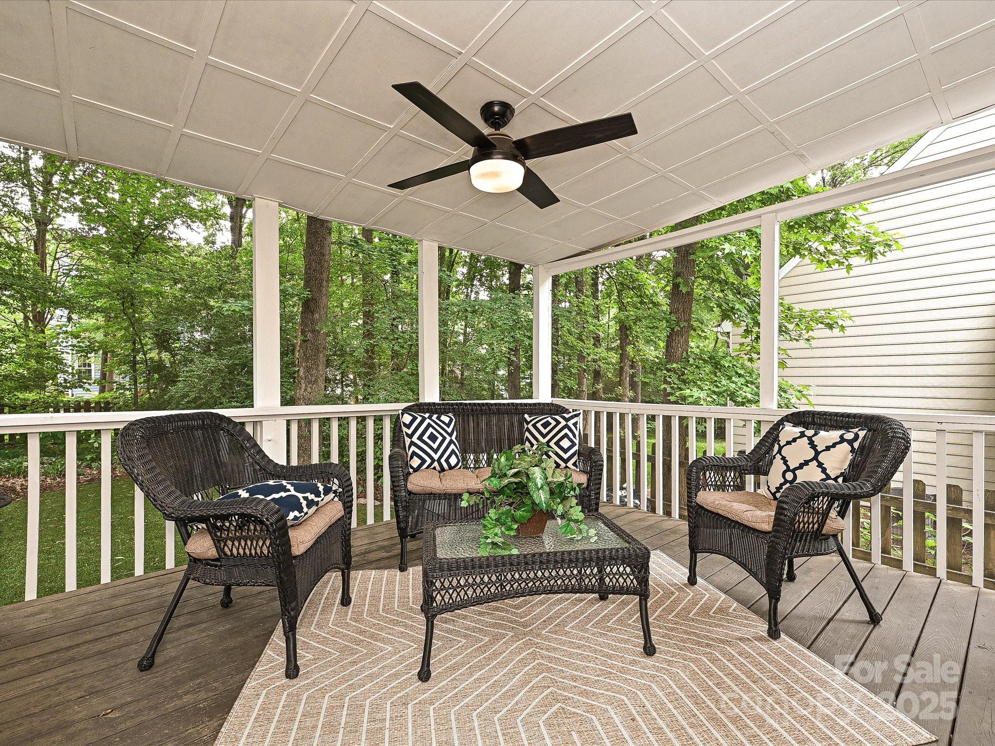 Davis Lake - Residential