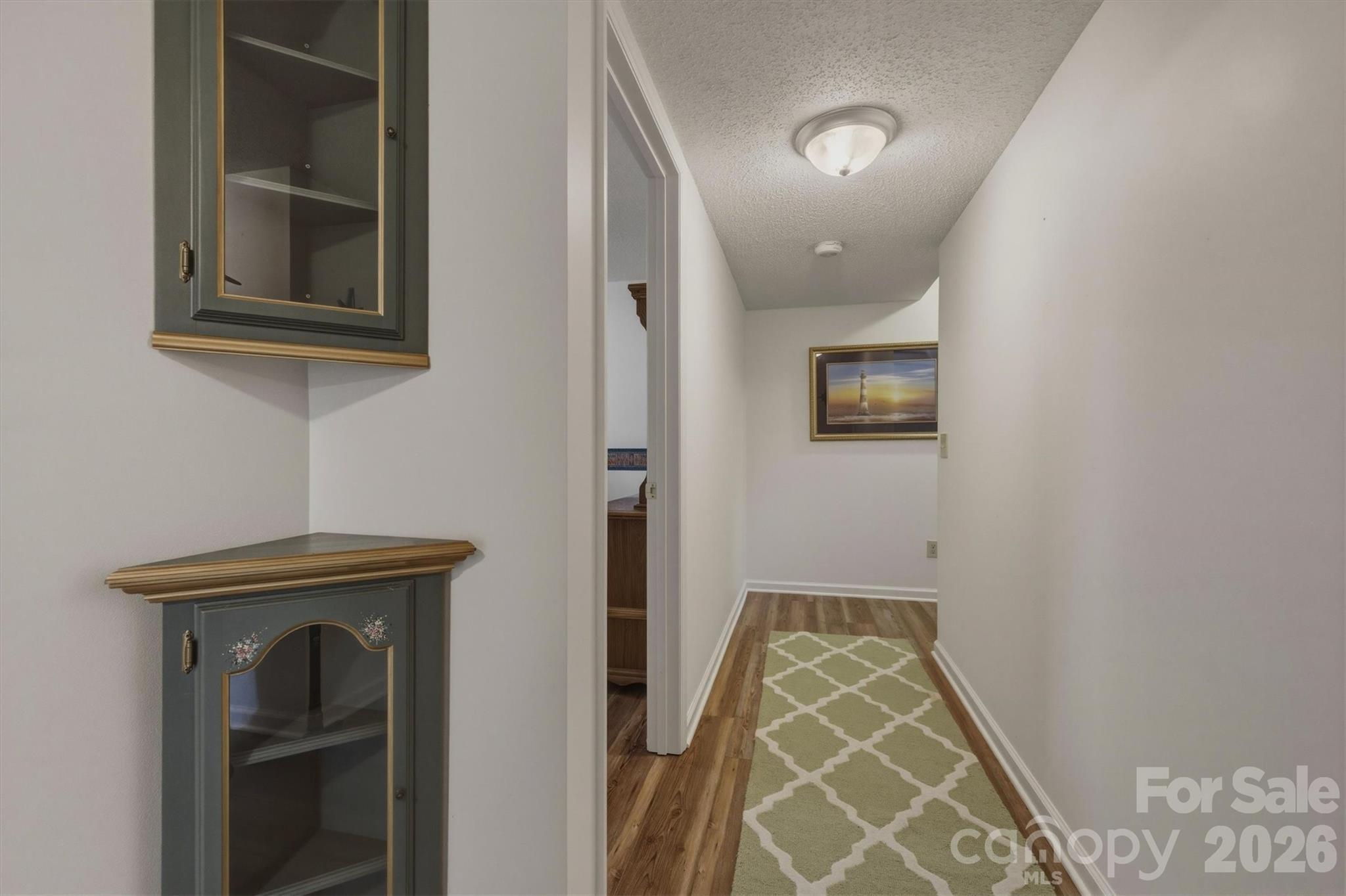 Laurel Pointe - Residential