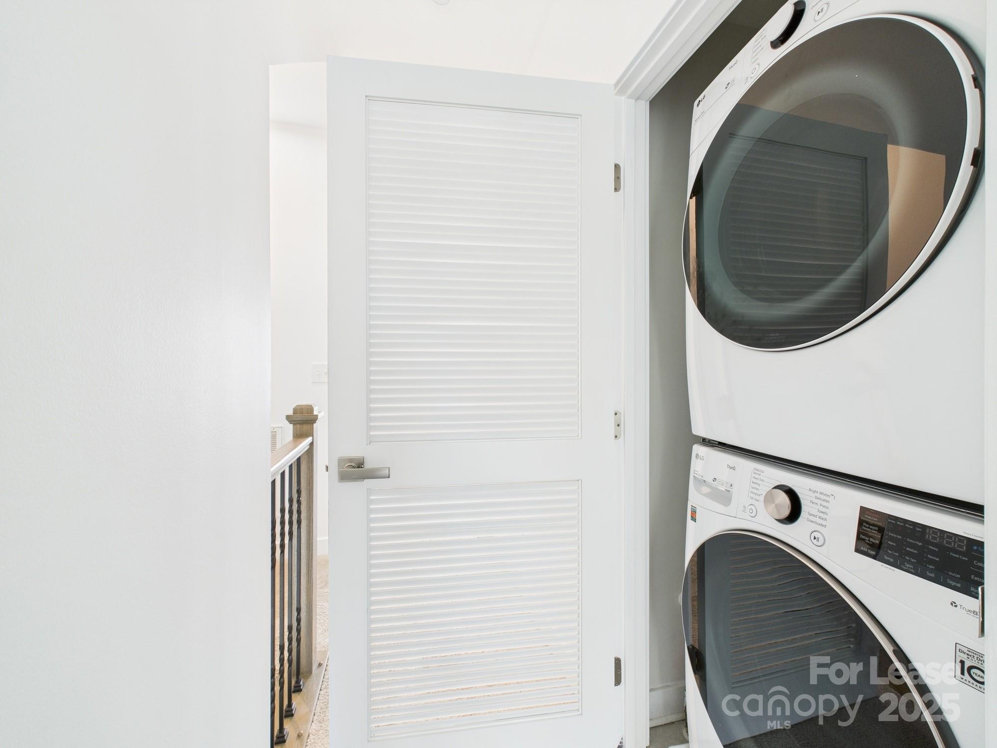 Parkwood Square - Residential Lease