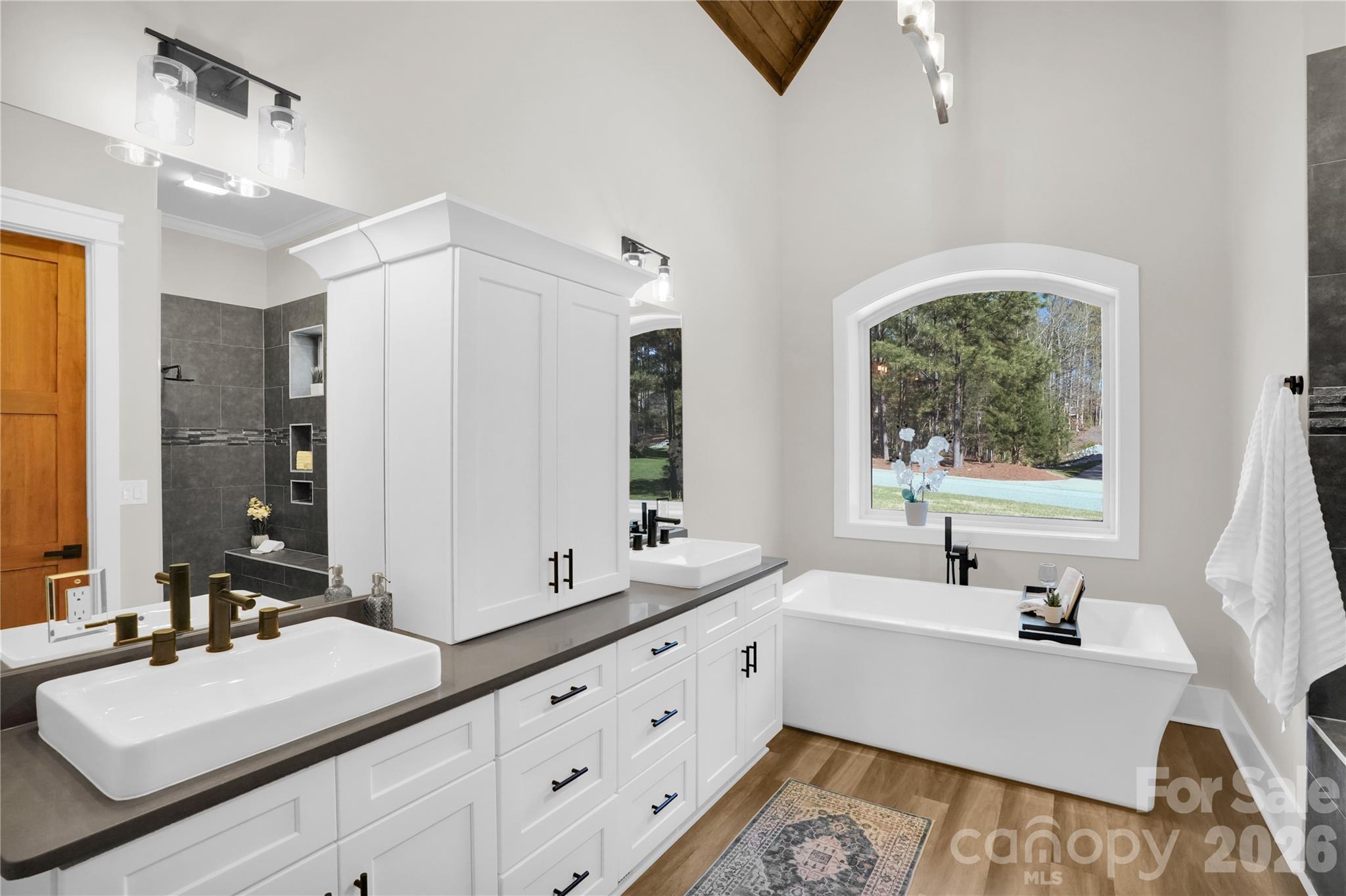 Palm Tree Cove - Residential