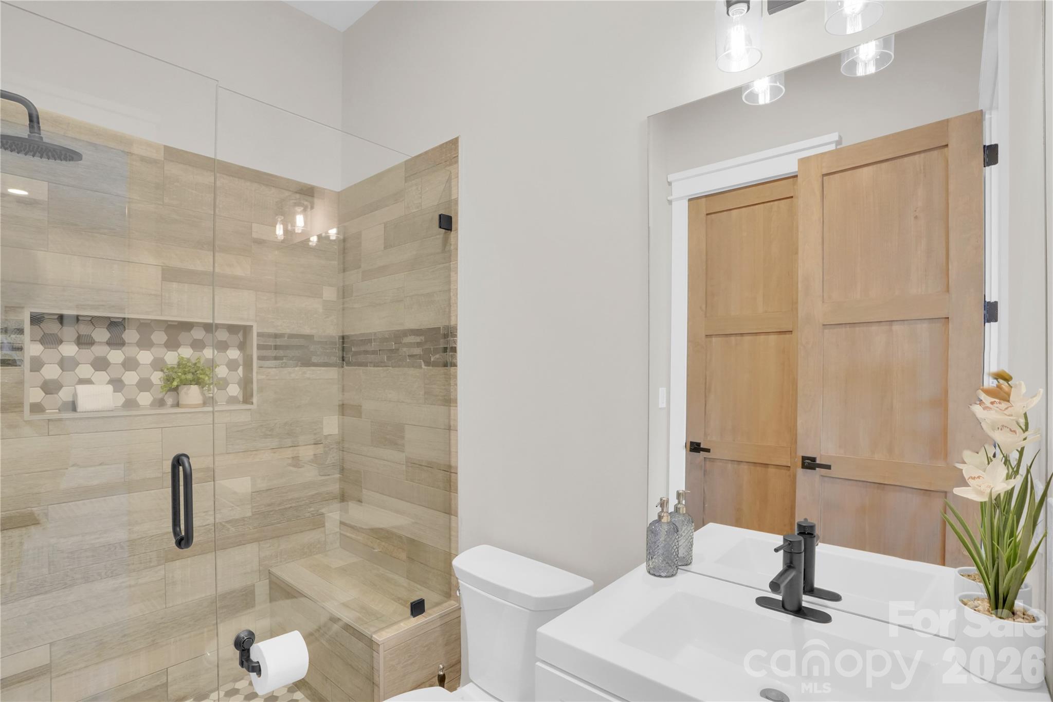 Palm Tree Cove - Residential