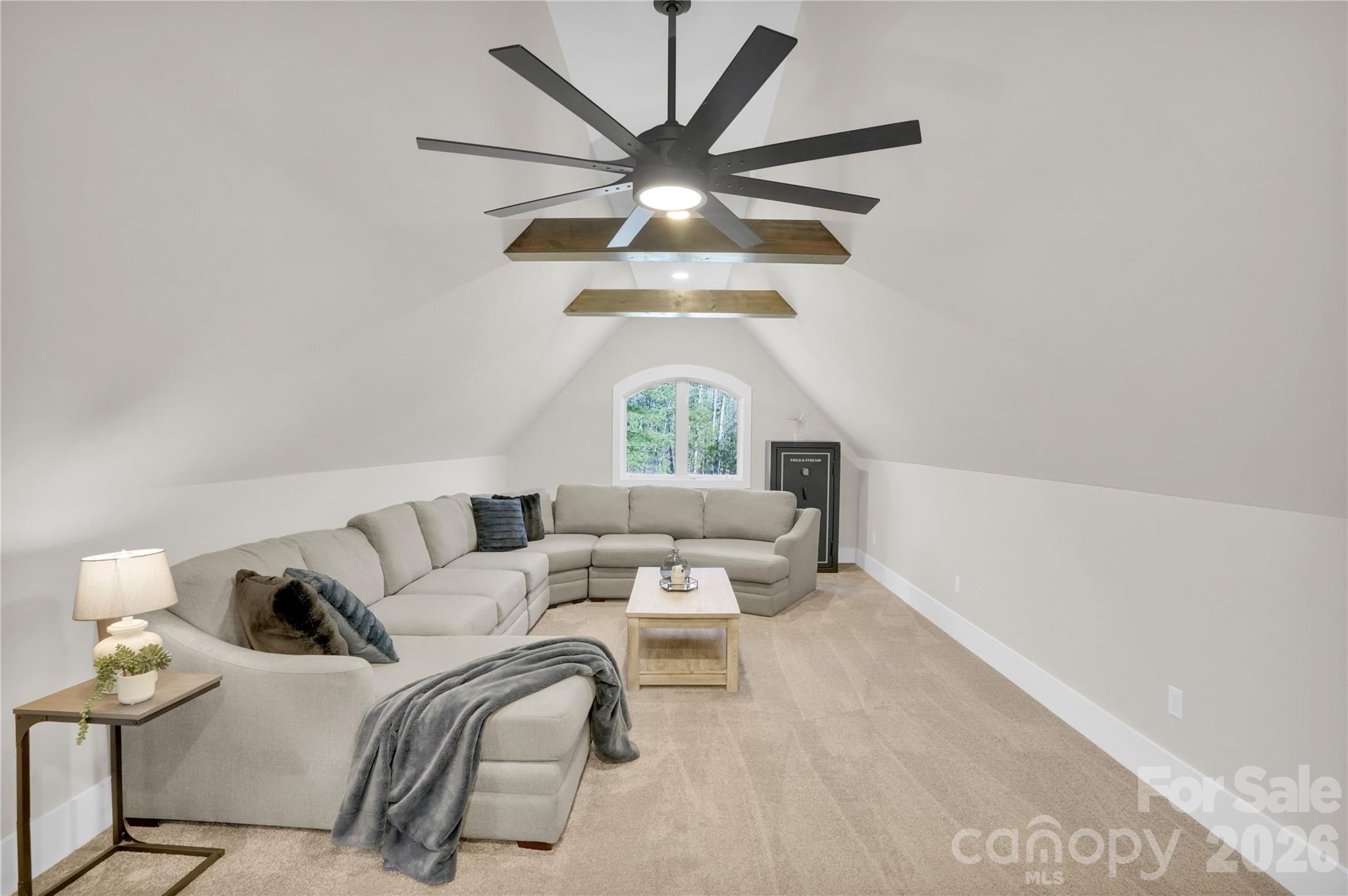 Palm Tree Cove - Residential