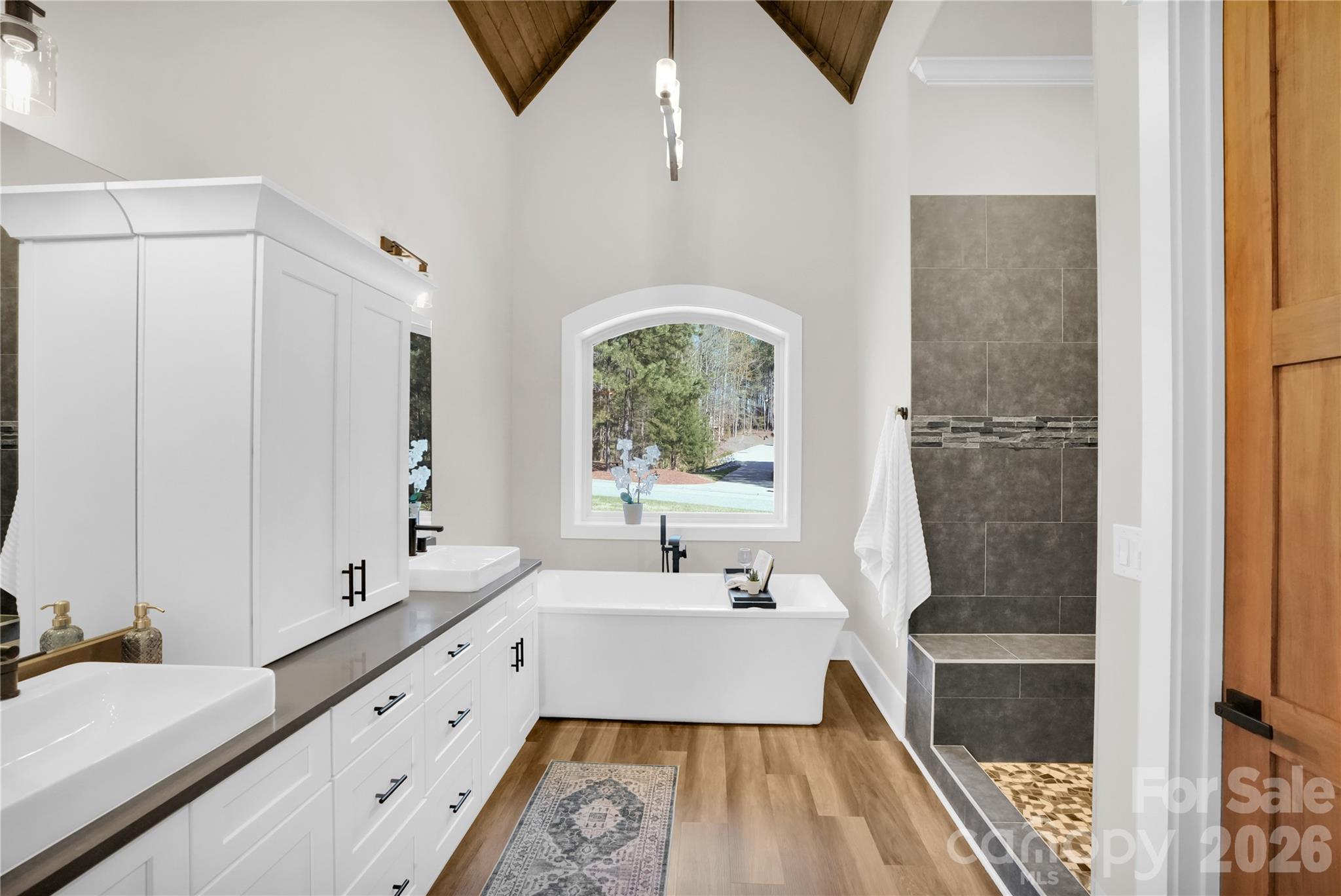 Palm Tree Cove - Residential