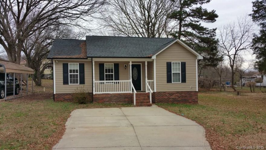 Cute 3 bedroom, 2 bathroom home.  Open layout with eat in kitchen.  Porch at front, patio at rear, flat yard.  Great for investor or first time buyer.