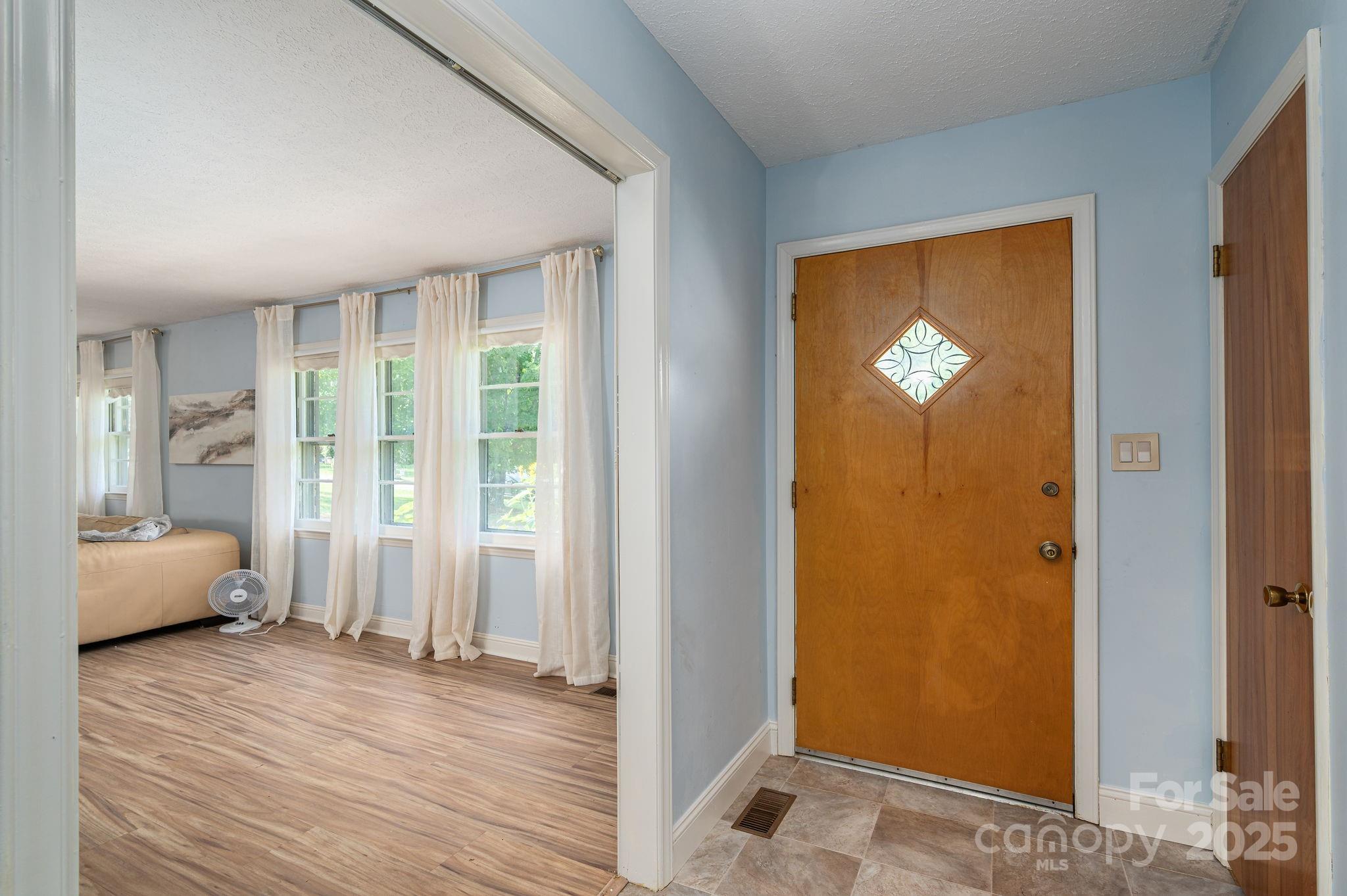810 Surry Drive