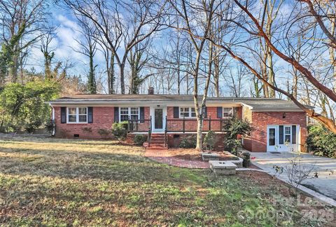 Photo of 8101 Kerrybrook Circle, Charlotte, NC 28214 (MLS # 4343890)