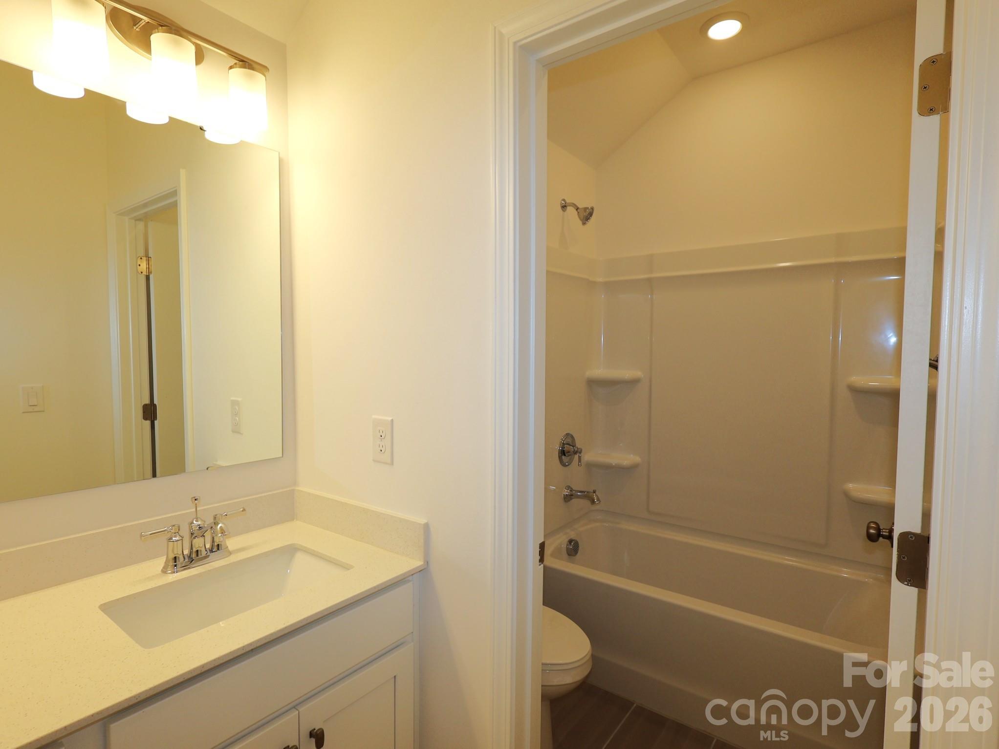 Emerson Glen - Residential