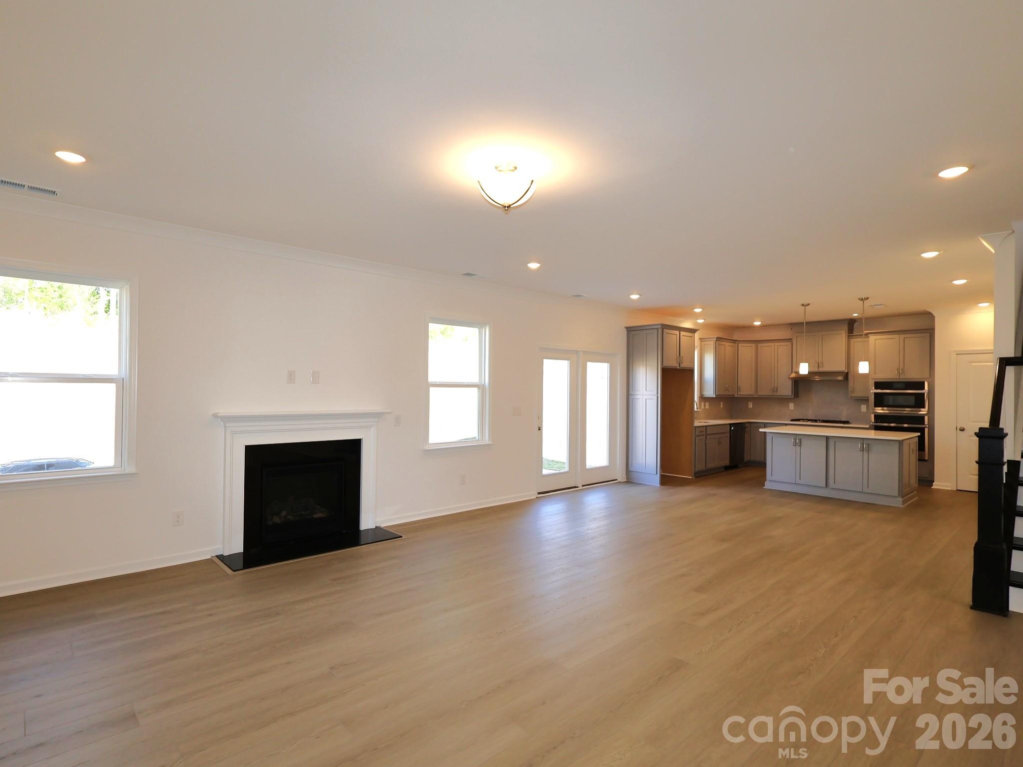 2930 Ballenger Street