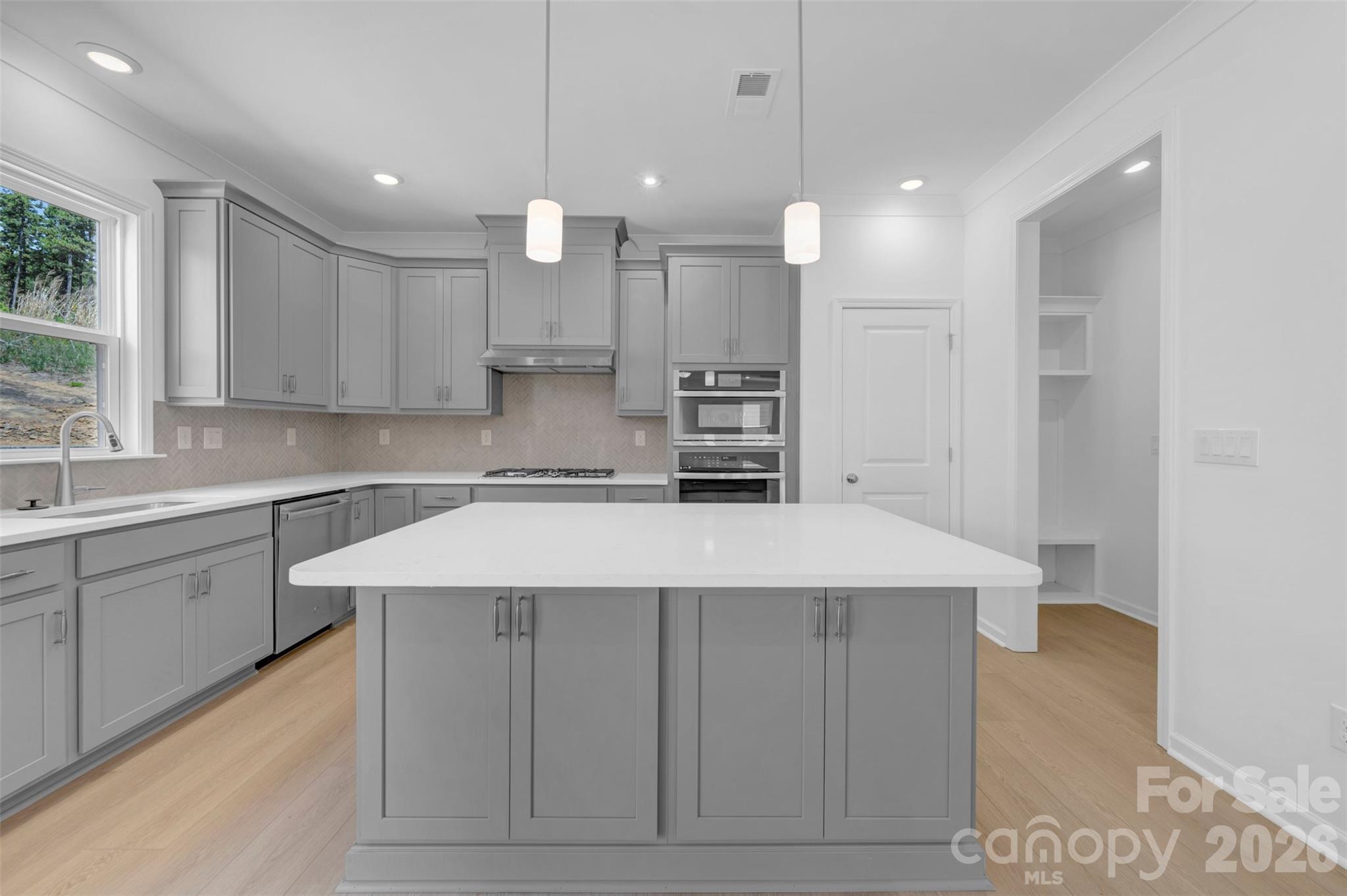 Emerson Glen - Residential