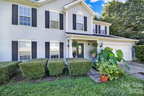 1414 HARLAND ST, CHARLOTTE, NC 28216 - Image dfb6d2f060a858d25ae991f52880bd81/2909314603