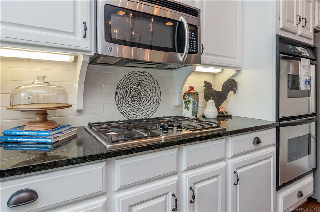 Ivy Ridge At Ballantyne - Residential