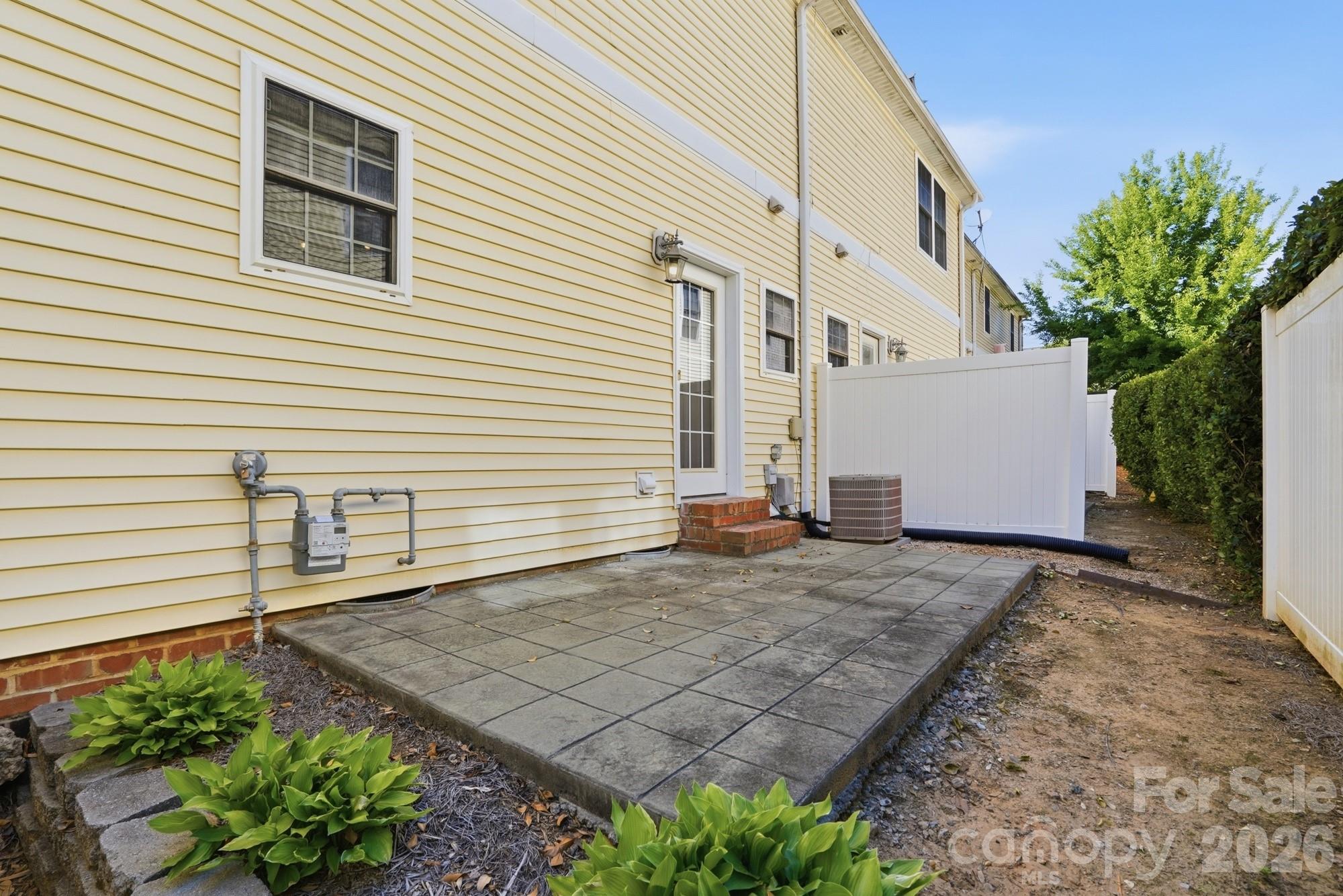Adare Townhomes - Residential