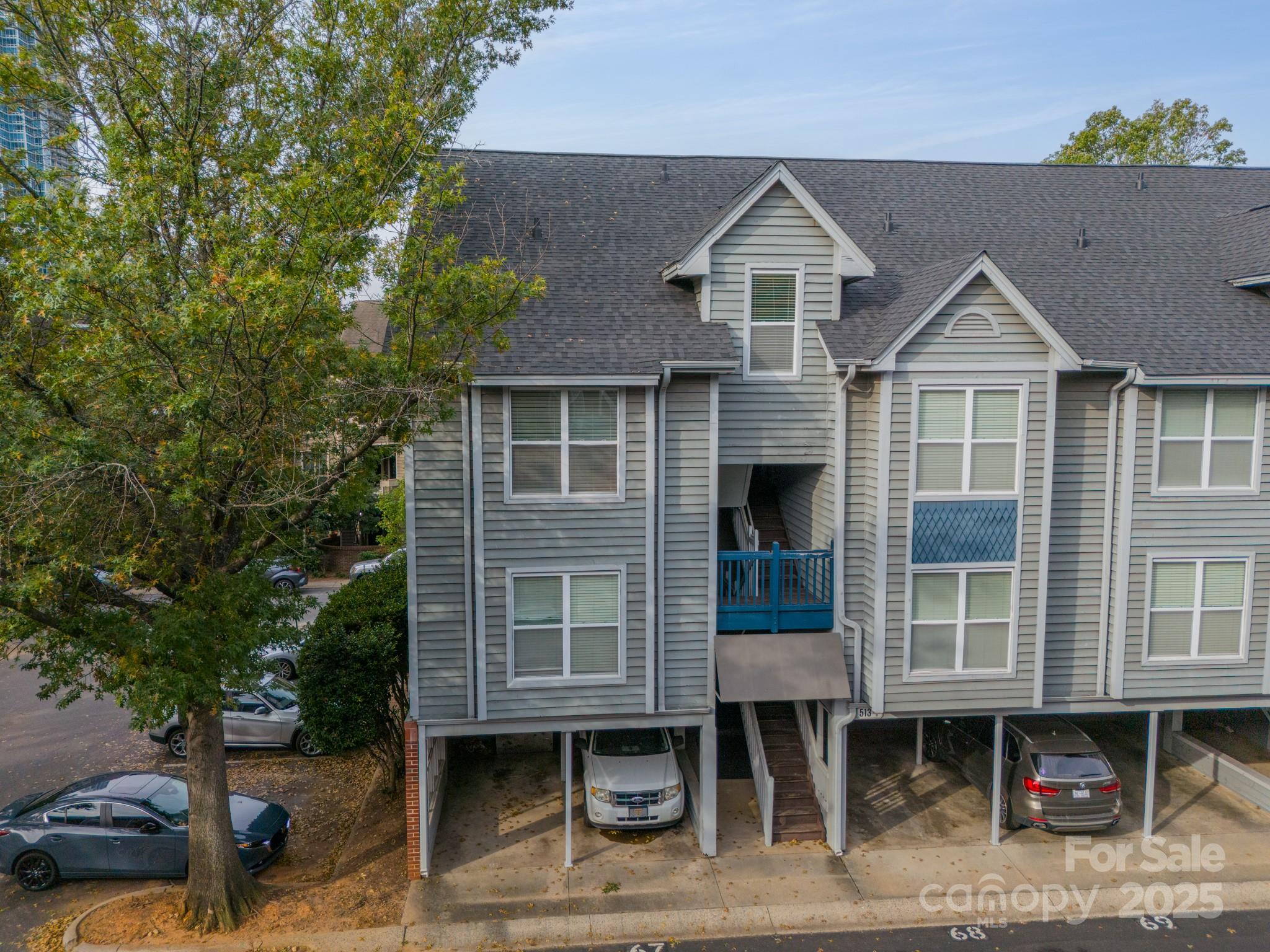 513 N Graham Street 3H