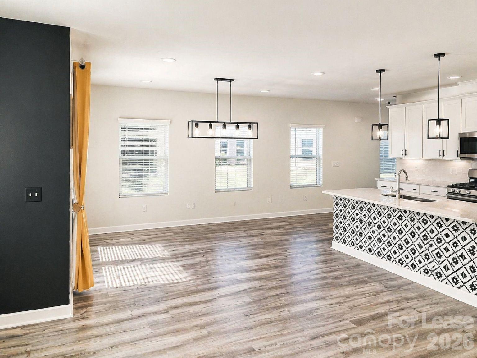 Larkhaven Hills - Residential Lease