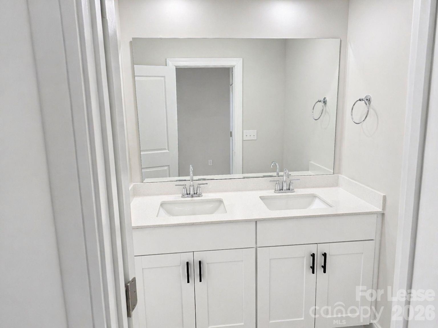 Larkhaven Hills - Residential Lease