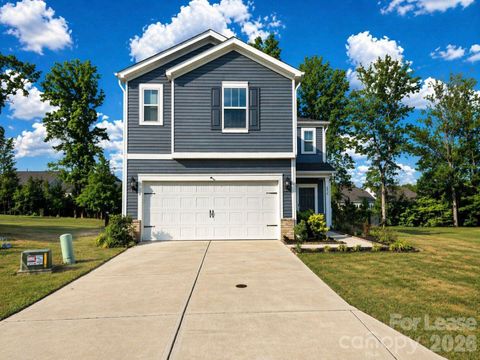 Photo of 2019 Red Ash Drive, Charlotte, NC 28215 (MLS # 4369185)