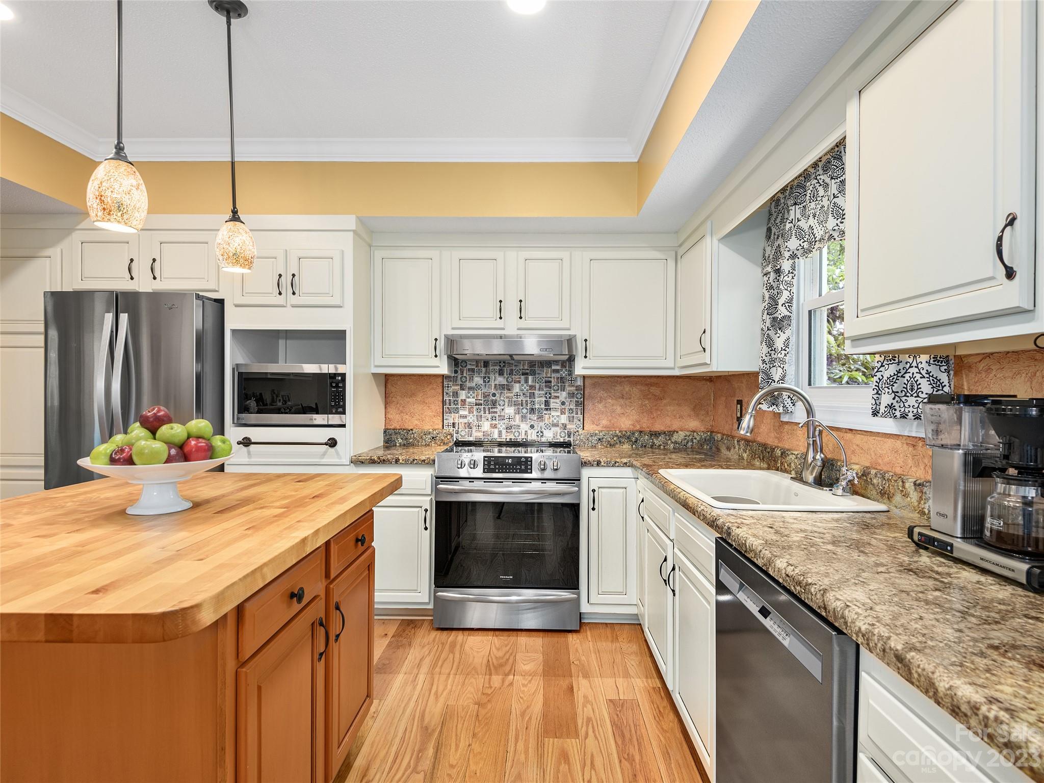 Hunters Ridge - Residential